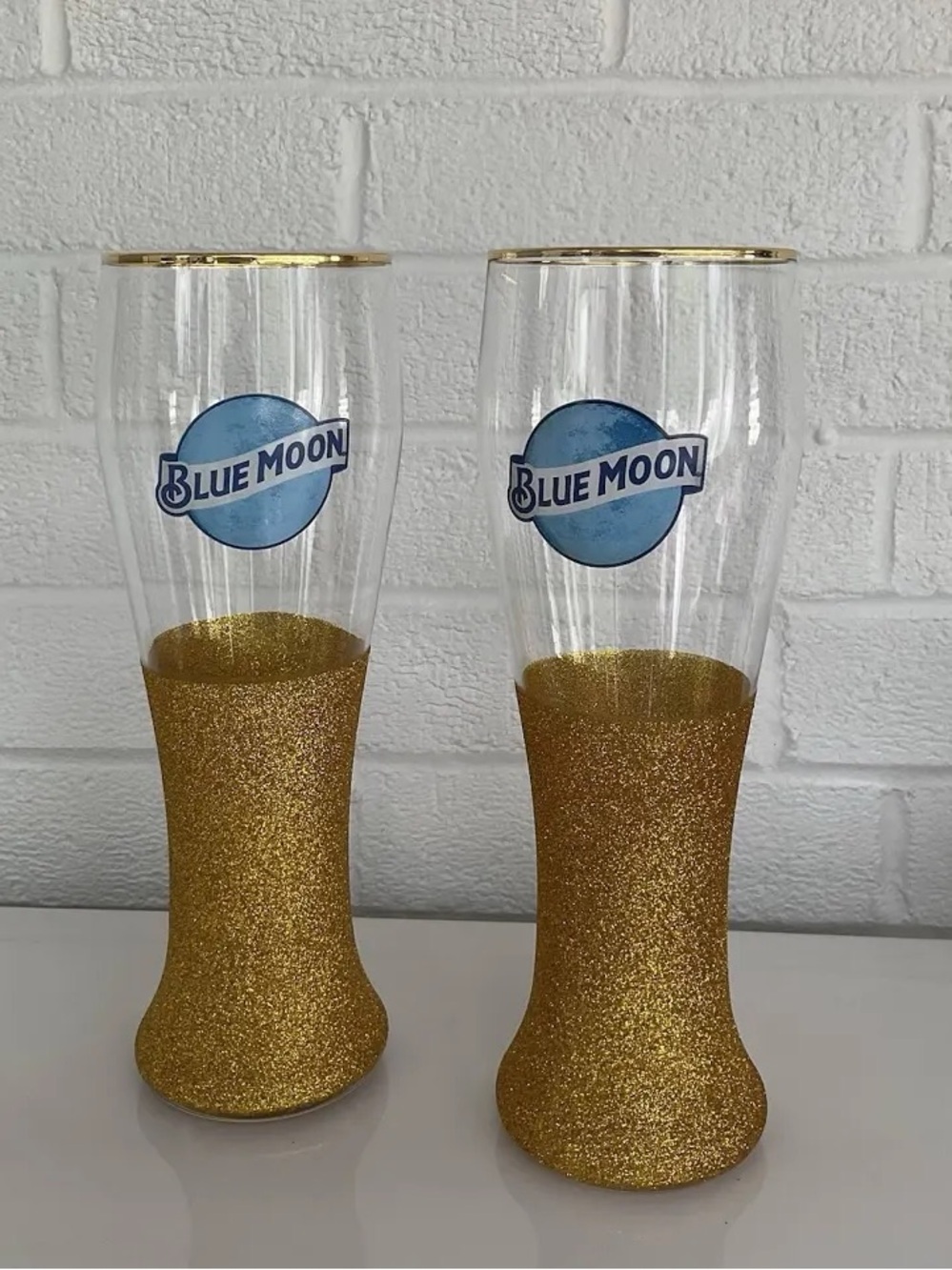 Blue Moon 16 Oz Pilsner Beer Glass With Gold Color Rim & Glitter Set Of 2